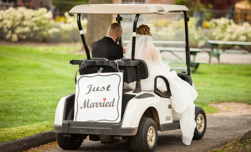 wedding in golf course