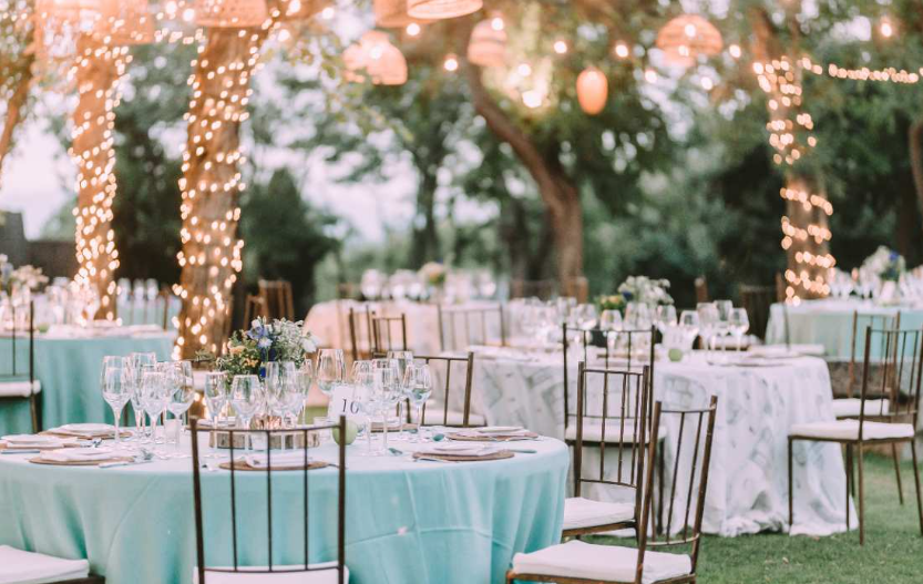 outdoor wedding receptions